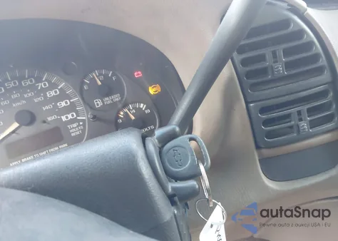 2000 Chevrolet Astro z USA, uszkodzony, nr VIN 1GNDM19W7YB115625